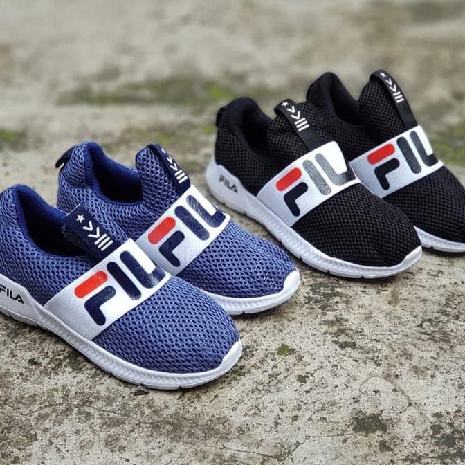 Sepatu Anak Fila Fashion Slip On Kids Hitam Navy Sepatu Anak Slip On