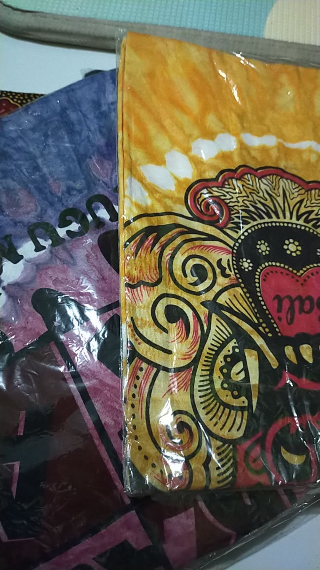 Kaos Batik Abstrak || Kaos Oleh-oleh || Kaos Murah ||