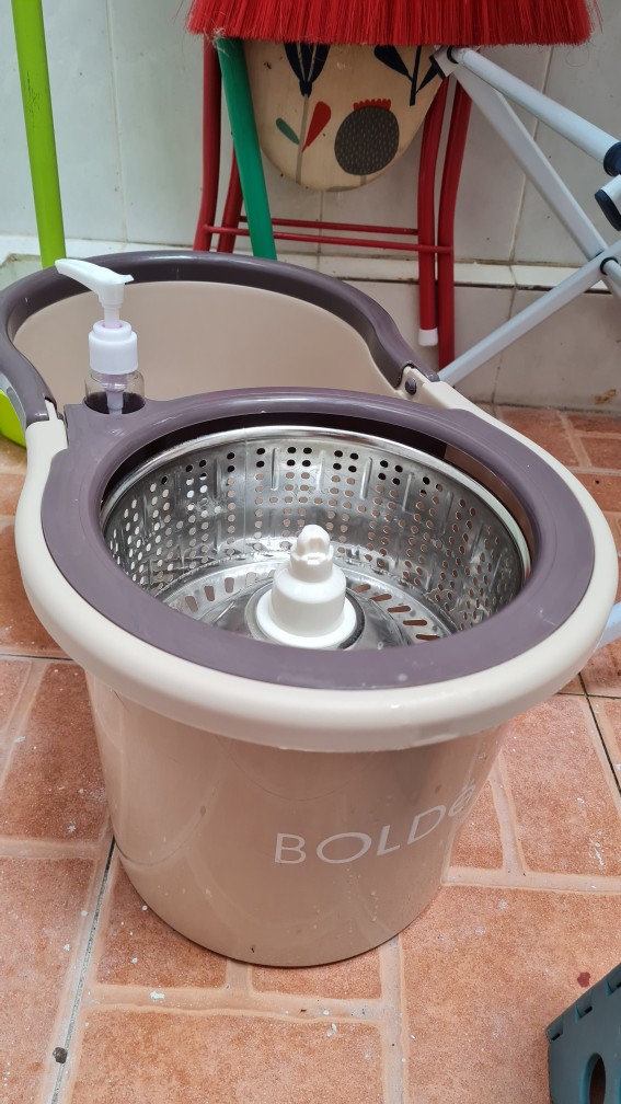 Super Mop Alat Pengepelan Putar Praktis Merk Bolde