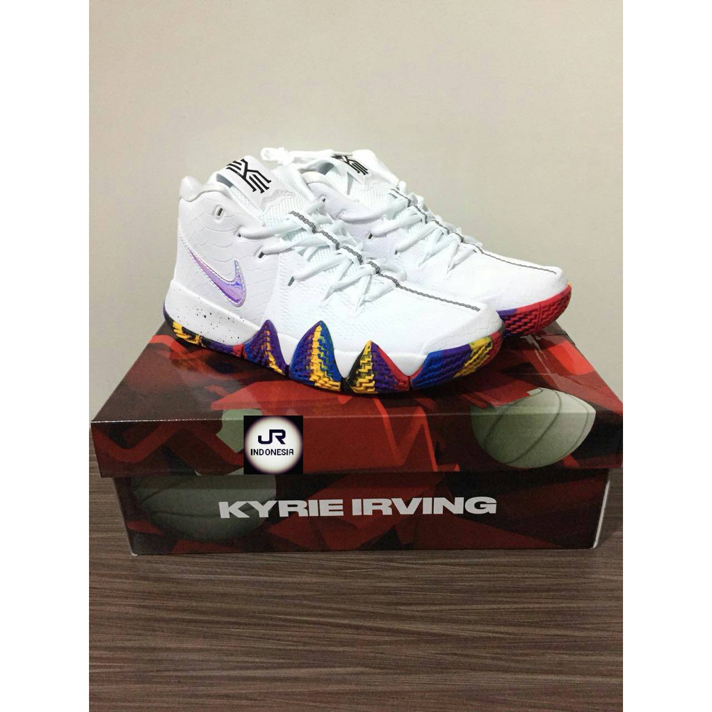 sepatu basket nike kyrie irving sepatu basket nike kyrie irving