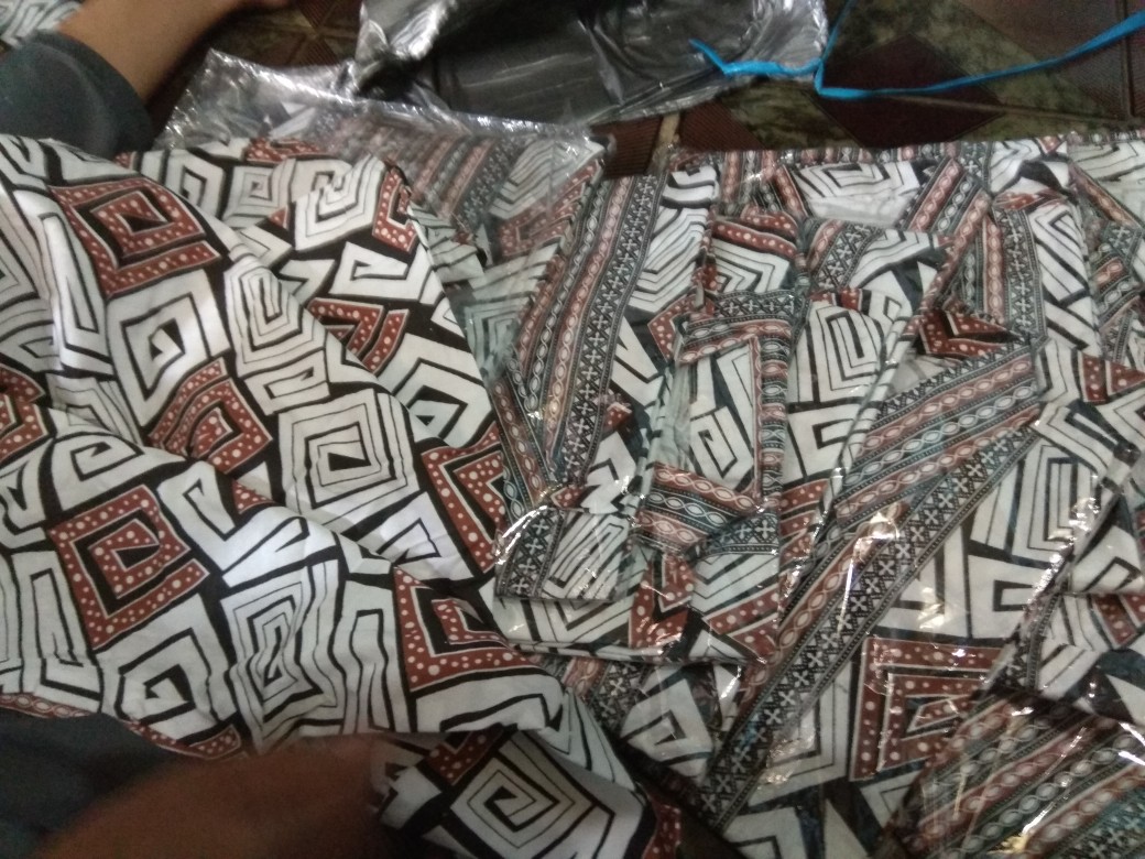 Bswart Batik Hrb026 Kenongo Hem Pendek Padi Pekalongan M L Xl Batik Pria Murah Modern Grosir