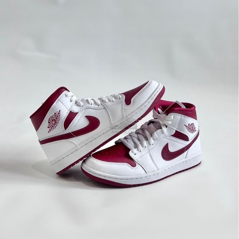 Air Jordan 1 Mid Reverse Chicago (100% Original)