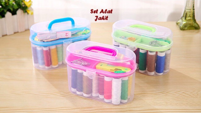 Set alat jahit ( tambal pakaian sobek jadi mudah )