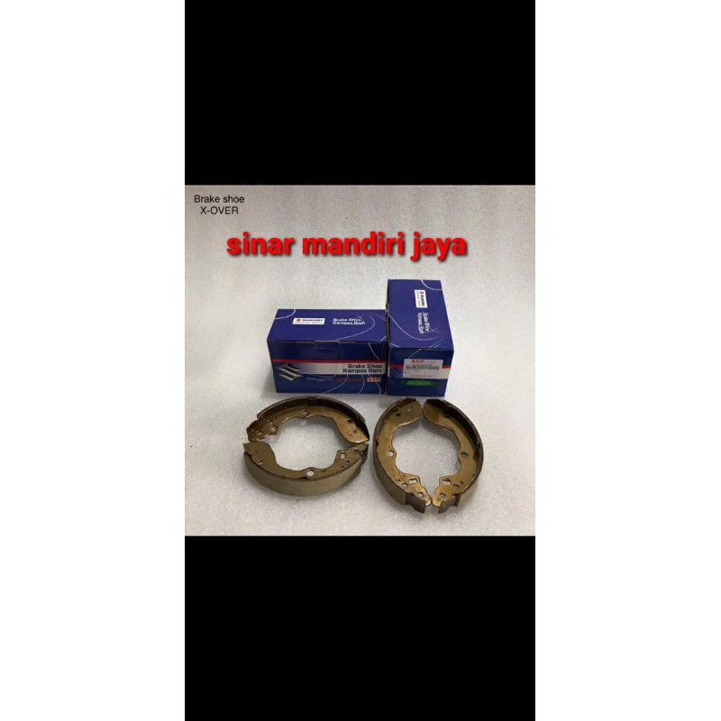 kampas rem x-over sx4 belakang brake shoe  x-over belakang