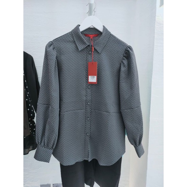 Baju Benang Jarum Grey Chevron Shirt