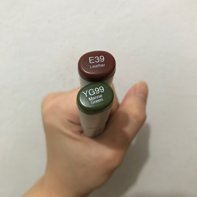 

COPIC Sketch E39 YG99