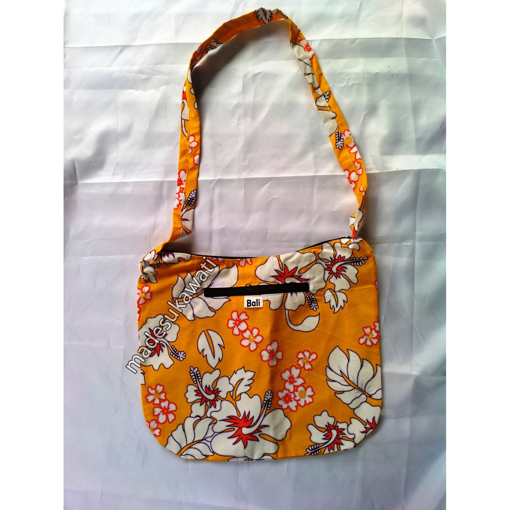 Tas selempang bali motif bunga