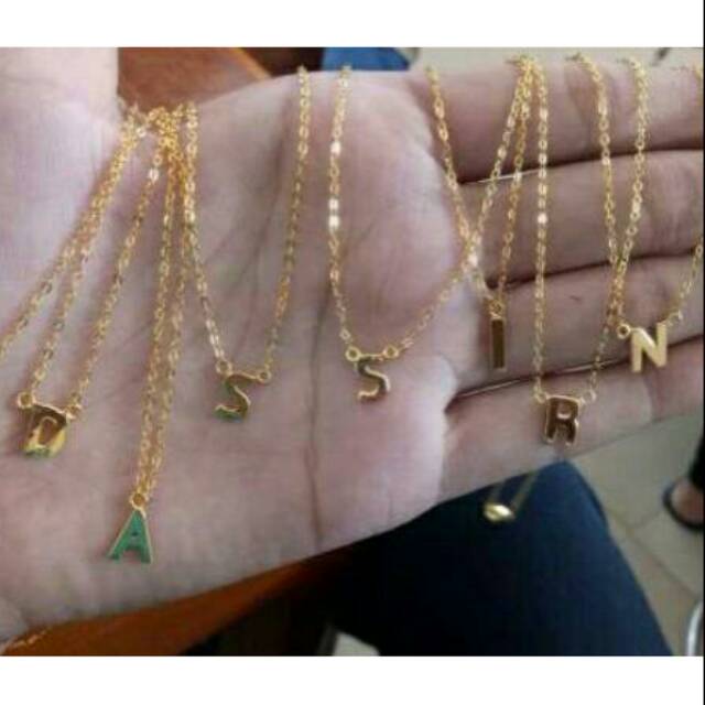 Kalung huruf nagita slavina