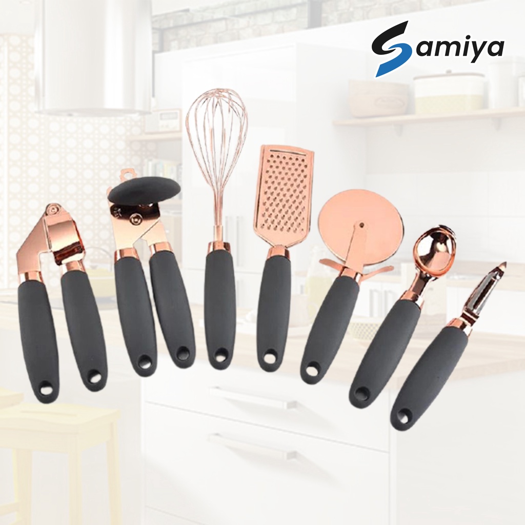 kitchen gadget set 7pcs / paket lengkap alat dapur rosegold garlic press penghancur bawang can opener pembuka kaleng parutan keju ice cream spoon sendok es krim egg beater pengocok telur pizza cutter pairing knife