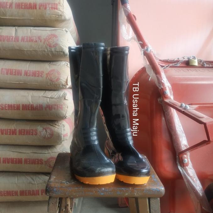 Sepatu Boot Karet Serbaguna Yu Bang Labor Boots size 42
