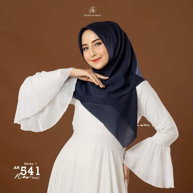 Hijab arrafi Ar 541 segi empat new  nyaman di pakai