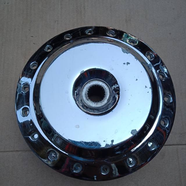 Tromol belakang beat ori