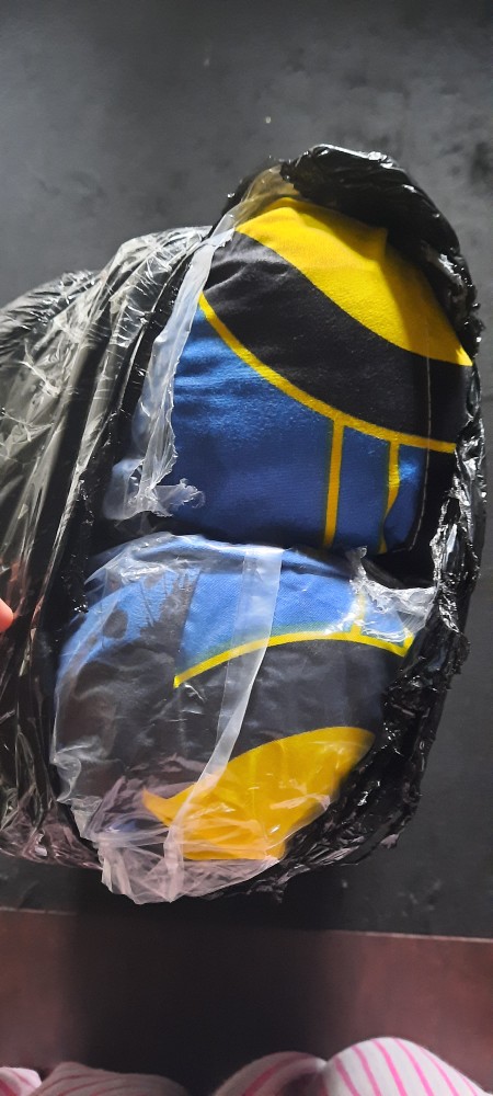 Bantal Guling Isi Full Busa Inoac Dengan Cover Katun Micro Motif Karakter Dewasa