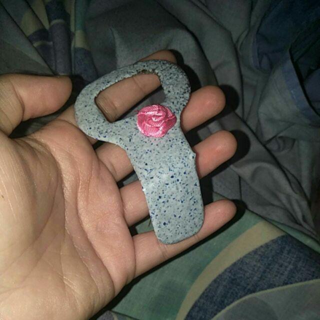 Souvenir Pembuka Botol