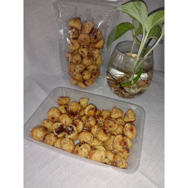 Camilan Enak Snack Ringan Kue Sus Kering Coklat Enak Kue Sus Coklat Murah Kue Sus 100 gram By Aziya 