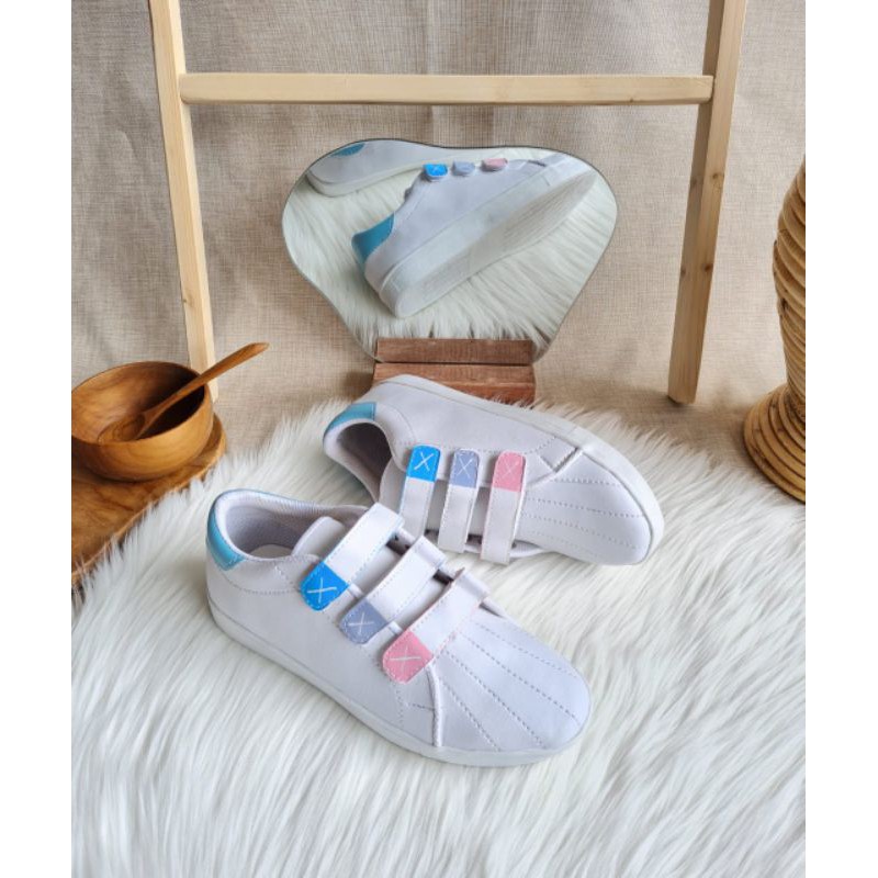 ABBUSHOES Ns 34  Sneakers Wanita Sintetis Nyaman-1