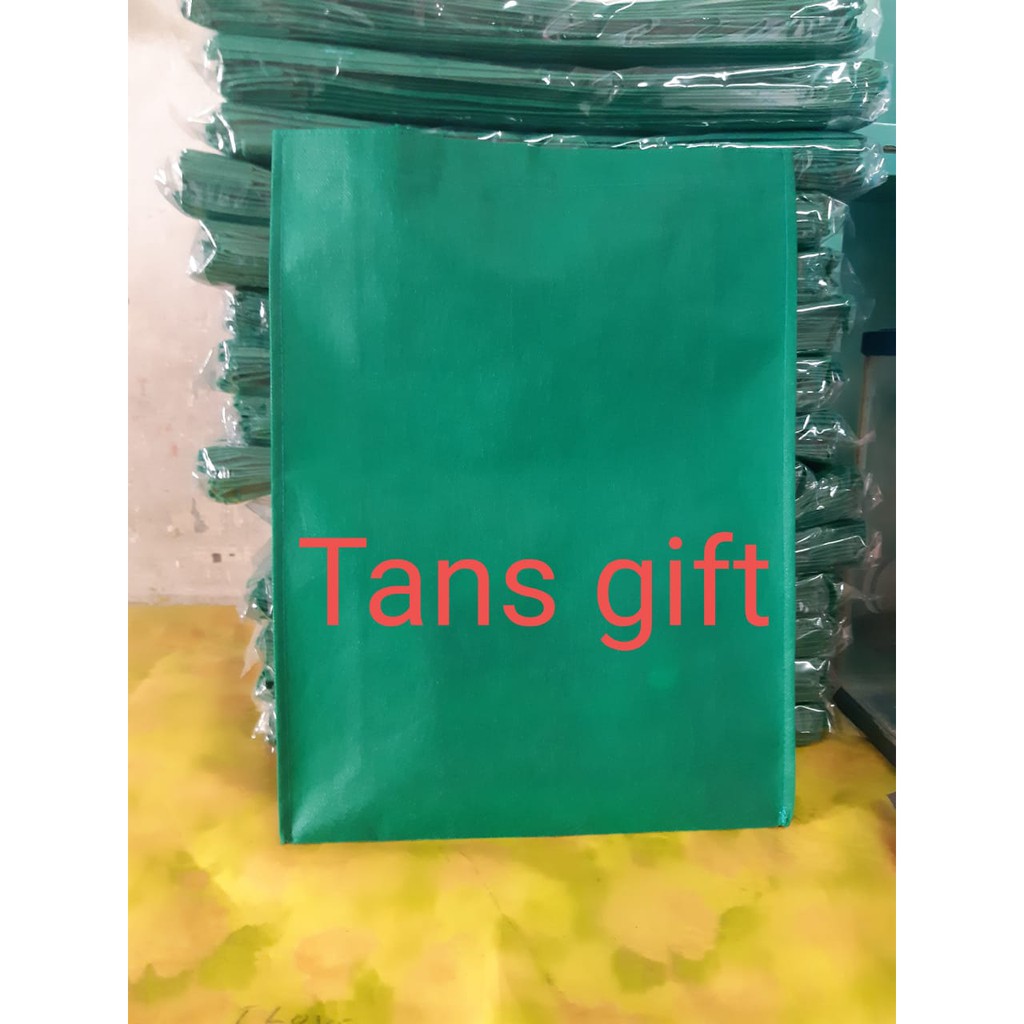 

Goody bag Spunbond Ukuran X-Large Hijau Fuji