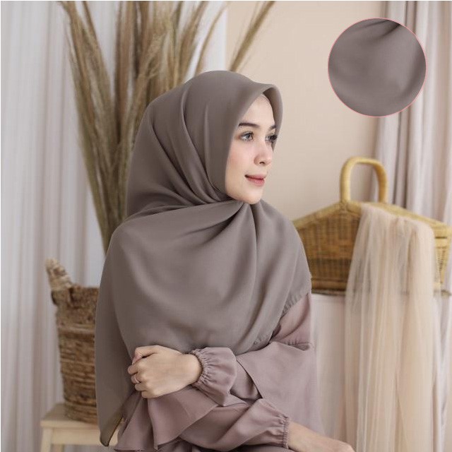 Hijab Segiempat Polycotton 115 x 115 Warna Part 1 Bella Square-FRAPPUCINO