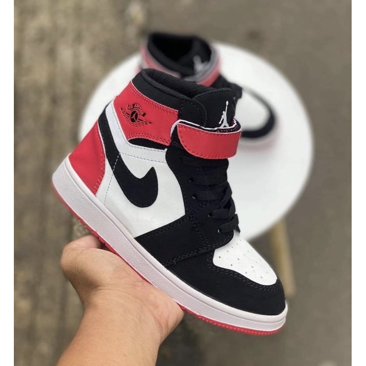 Sepatu nike air jordan 1 kids / sepatu anak anak sepatu baby sepatu gaya