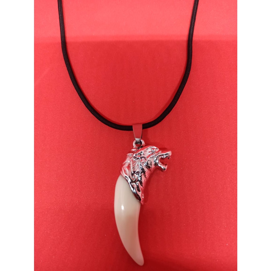 Kalung Aksesoris Taring Singa/Harimau/ Kalung Etnik/ Kalung Gunung