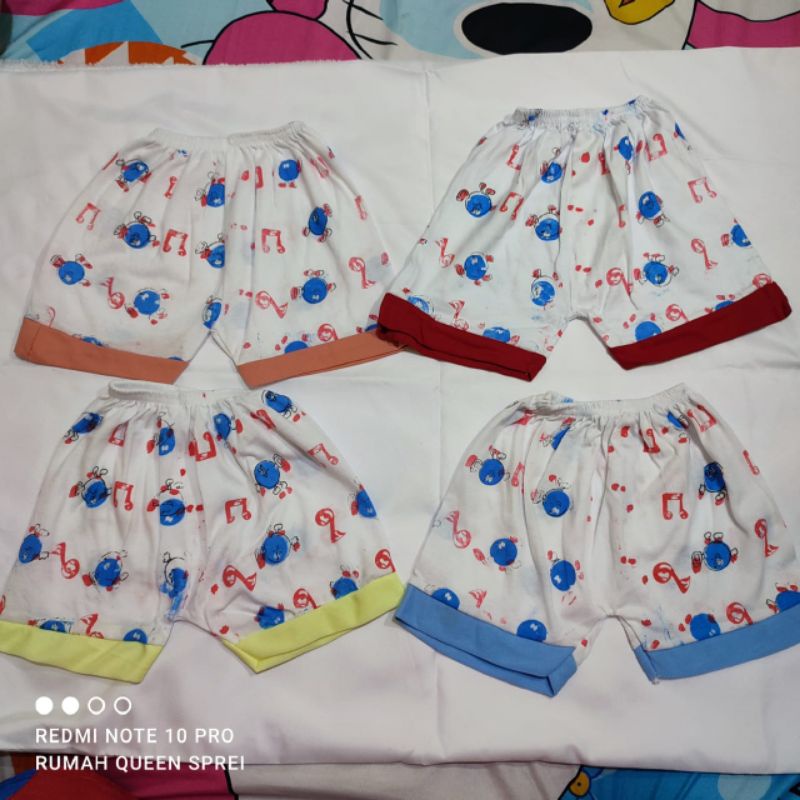 12Pcs Celana Pendek Bayi Lusinan Murah Grosir Celana Pendek Warna Stabilo dan Putih Bahan Katun PE