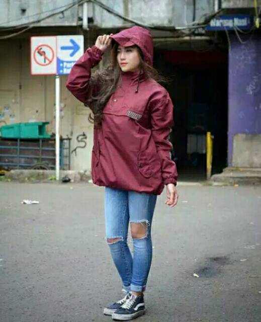 Jaket Parasut Wanita Cagoule Unisex