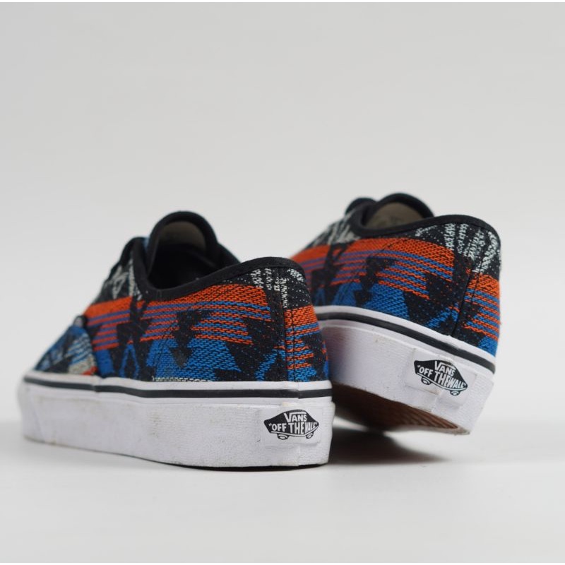 Sepatu Vans Authentic INKA