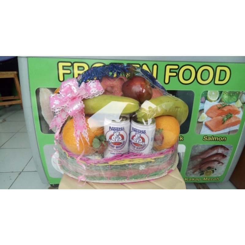 

Parcel buah segar bekasi + bear brand dan kartu ucapan (size 200k)