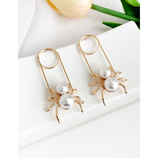 LRC Anting Tusuk Fashion Gold Alloy Artificial pearl Spider Earrings D43497