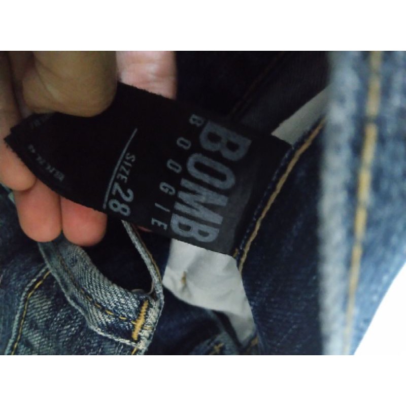 Bombboogie Celana Jeans Pendek