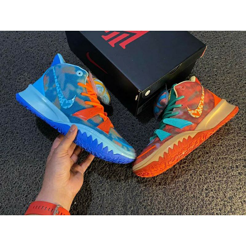 SEPATU BASKET KYRIE 7 HIGH MOTHER NATURE BLUE ORANGE