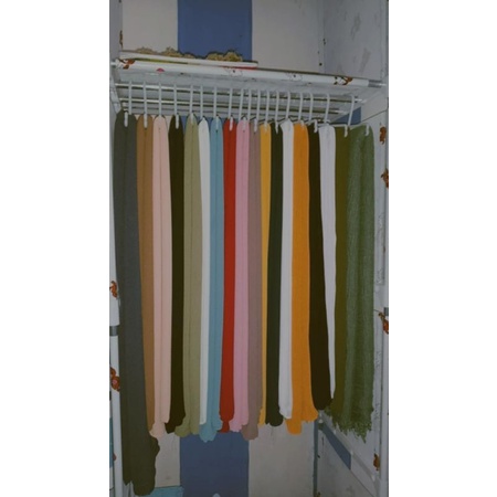 Isi 12 pcs hanger gantungan pasmina kecil warna