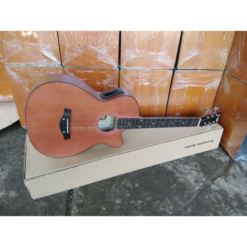 gitar akustik elektrik Cowboy