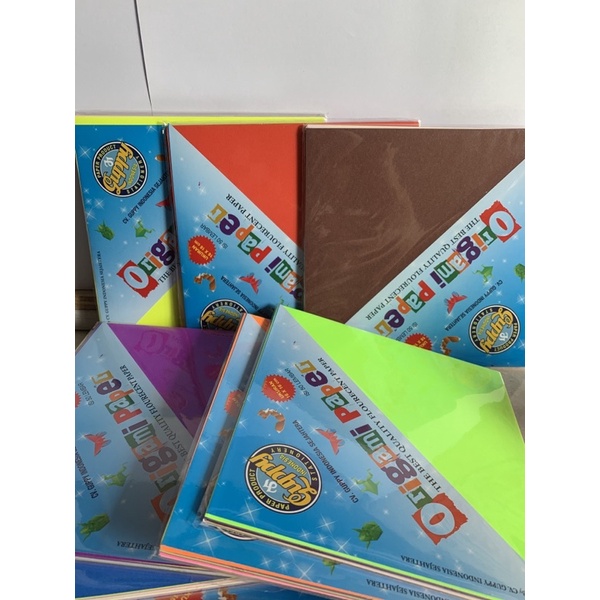 

ORIGAMI PAPER GUPPY UK 16x16cm & UK 12x12 cm