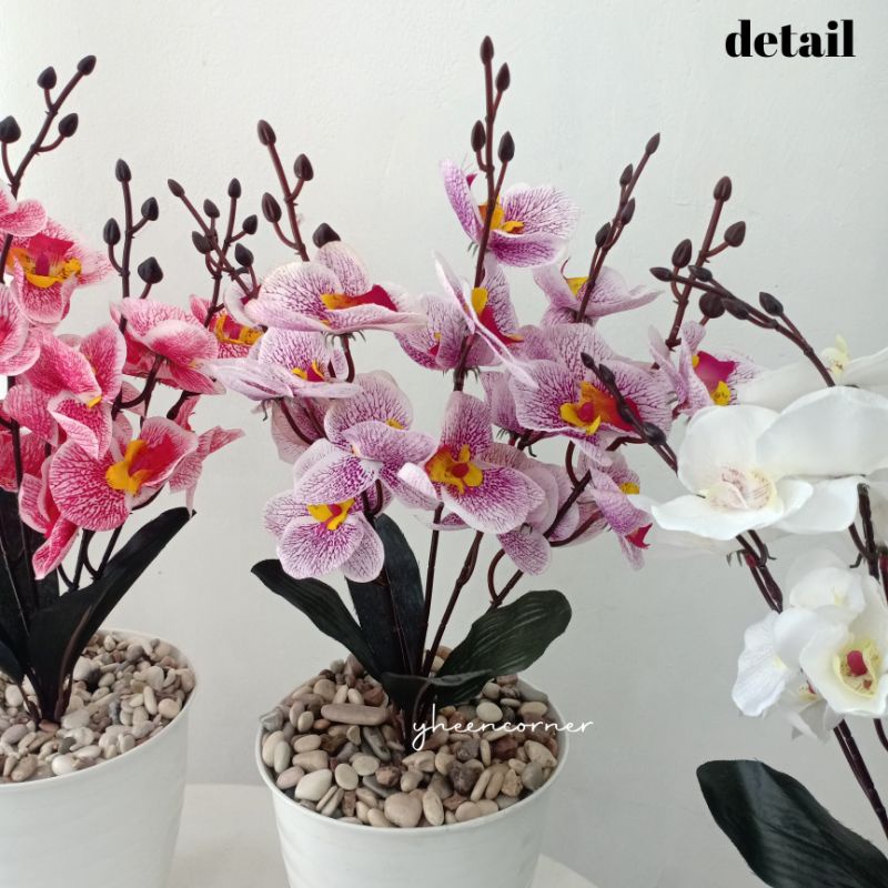 Artificial Orchid Set / Bunga Anggrek Artifisial dengan pot putih