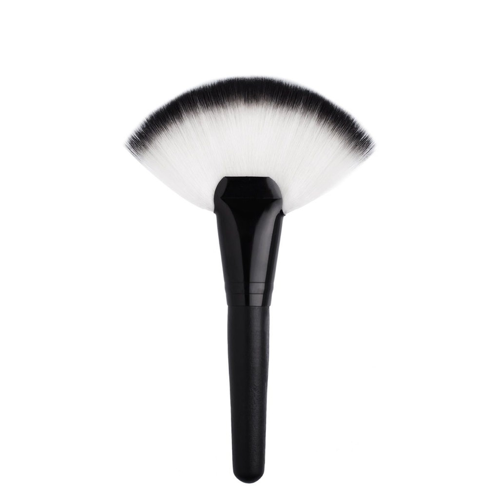 Pro Beauty Care Essentials – Kuas Makeup (Fan Brush) MM-CB05