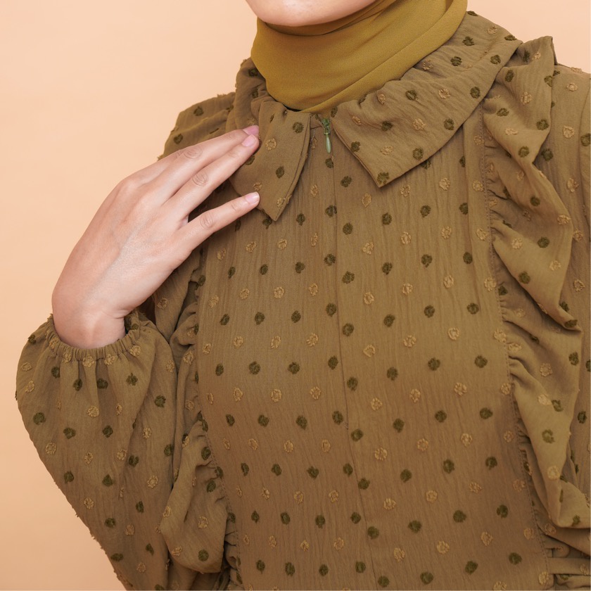 Rosaline midi dress crincle uragiri dan rayon premium orlin dress looklike haideeorlin