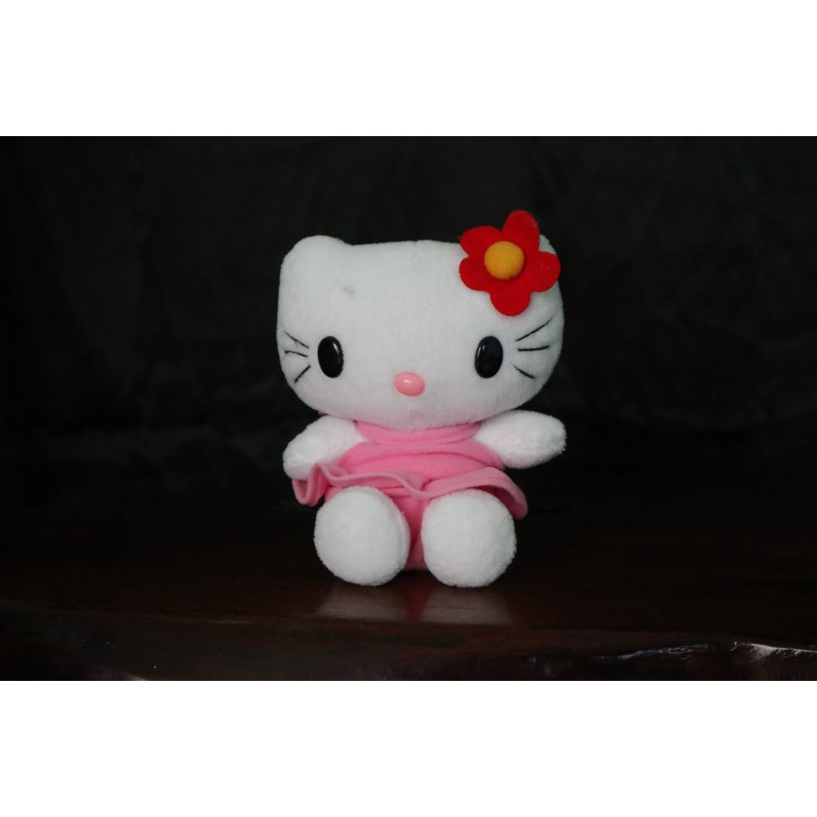 PrelovedBonekaHelloKitty