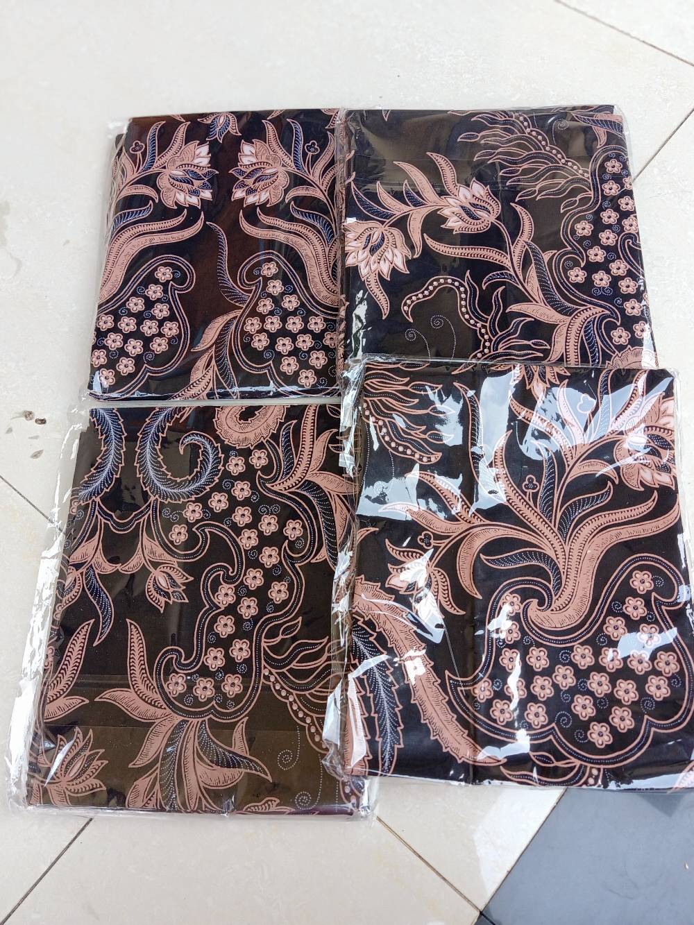 Batik Solo Lawasan 1406