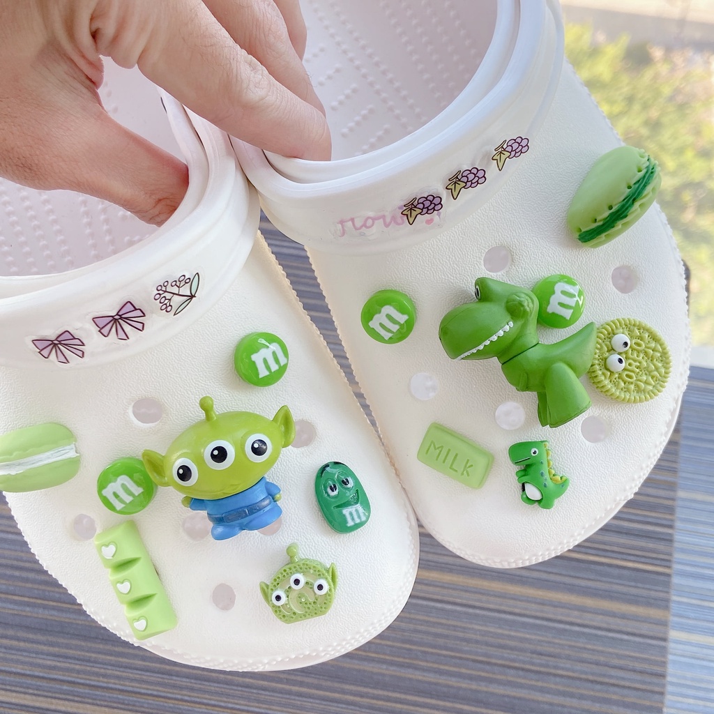 Crocs Charms Aksesoris Sepatu Desain Toy Story Crocs Jibbitz Untuk Hadiah Anak Laki-Laki Dan Perempuan