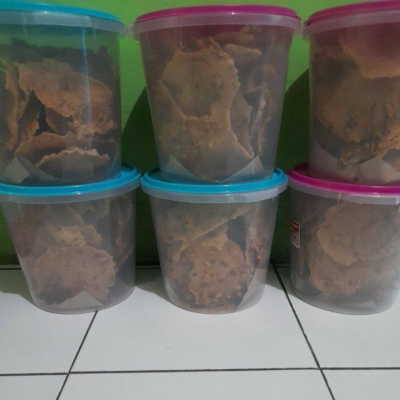 

peyek mbah aya