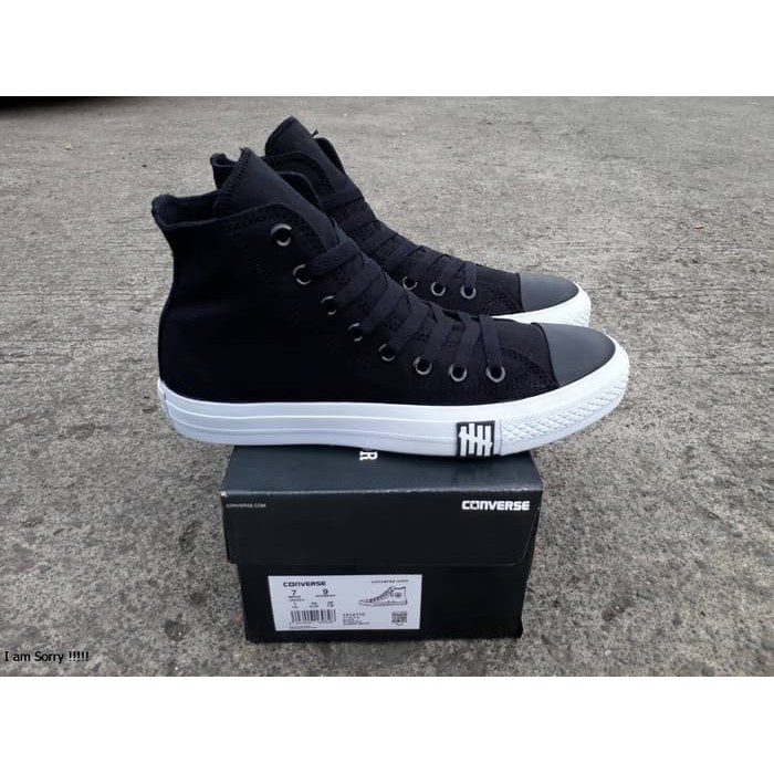 Sepatu Pria Premium Sneakers Converse Chuck Taylor II All Star Original Vietnam