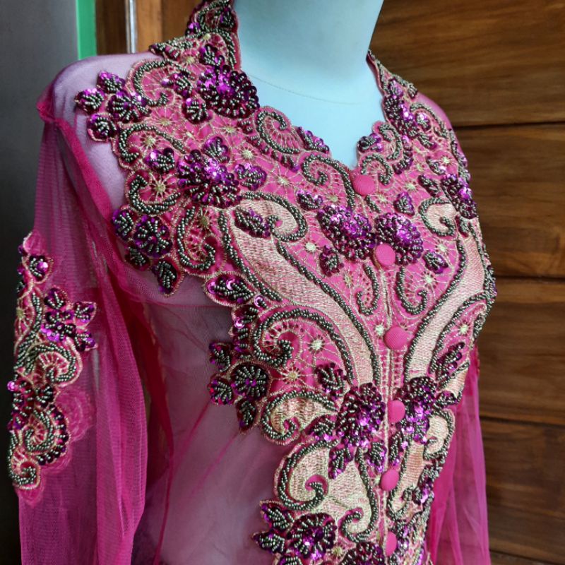 Atasan Kebaya tile full payet ibu/besan-1