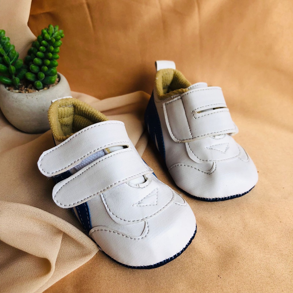 sepatu PRE COWOK bayi baby shoes prewalker laki laki umur 0 - 12 bulan model casual model perekat velkro Baby Boy Lucu Murah PRE SPORTY BIRU