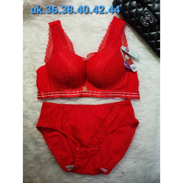 Bra set  satu set bra+celana dalam. Bea sexy penekan lemak 2258