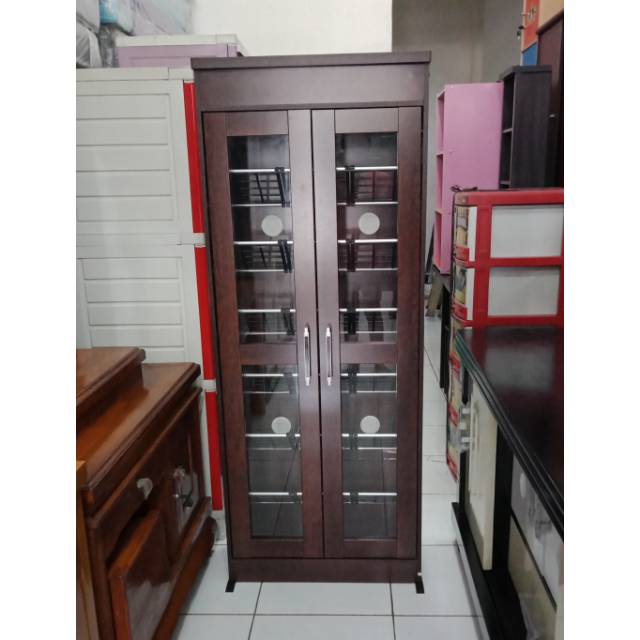 Lemari sepatu kaca minimalis