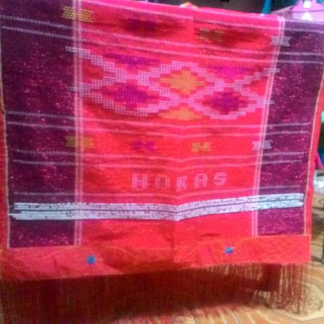 Ulos Sadum Rambu Padat