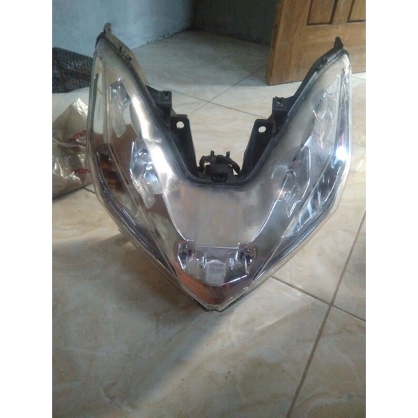 Lampu depan Vario 125 th 2017