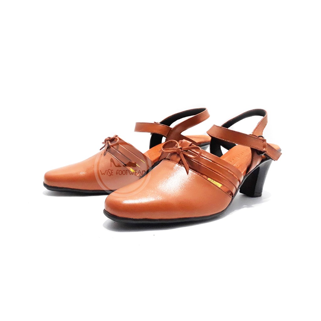 sepatu cantik wanita_sepatu kondangan wanita WS-SF 009