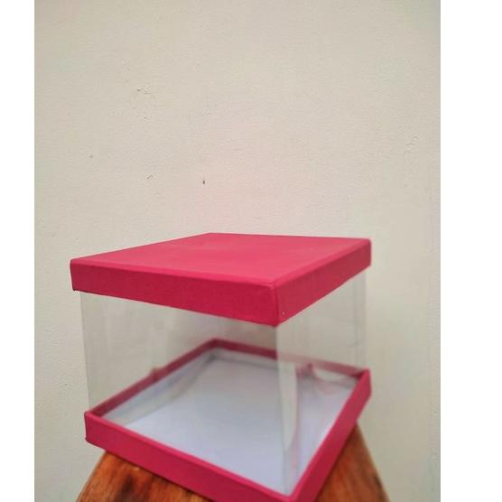 

BOX MIKA TRANSPARAN BENING /BOX MAHAR/BOX SESERAHAN UK 25x25x 20cm Terbaik